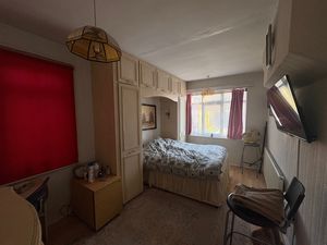 Photo 11- click for photo gallery